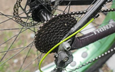 How to remove bike chain